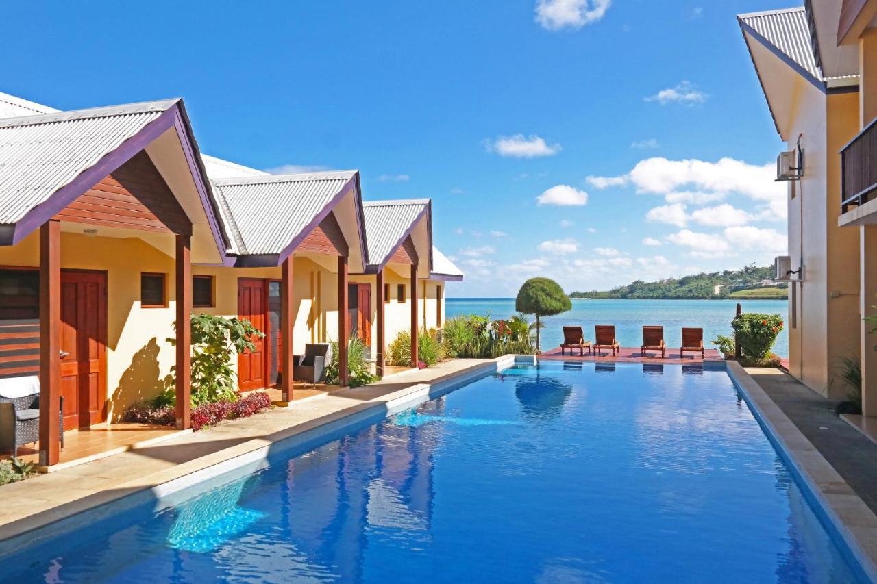 Moorings Hotel Порт-Вила Экстерьер фото