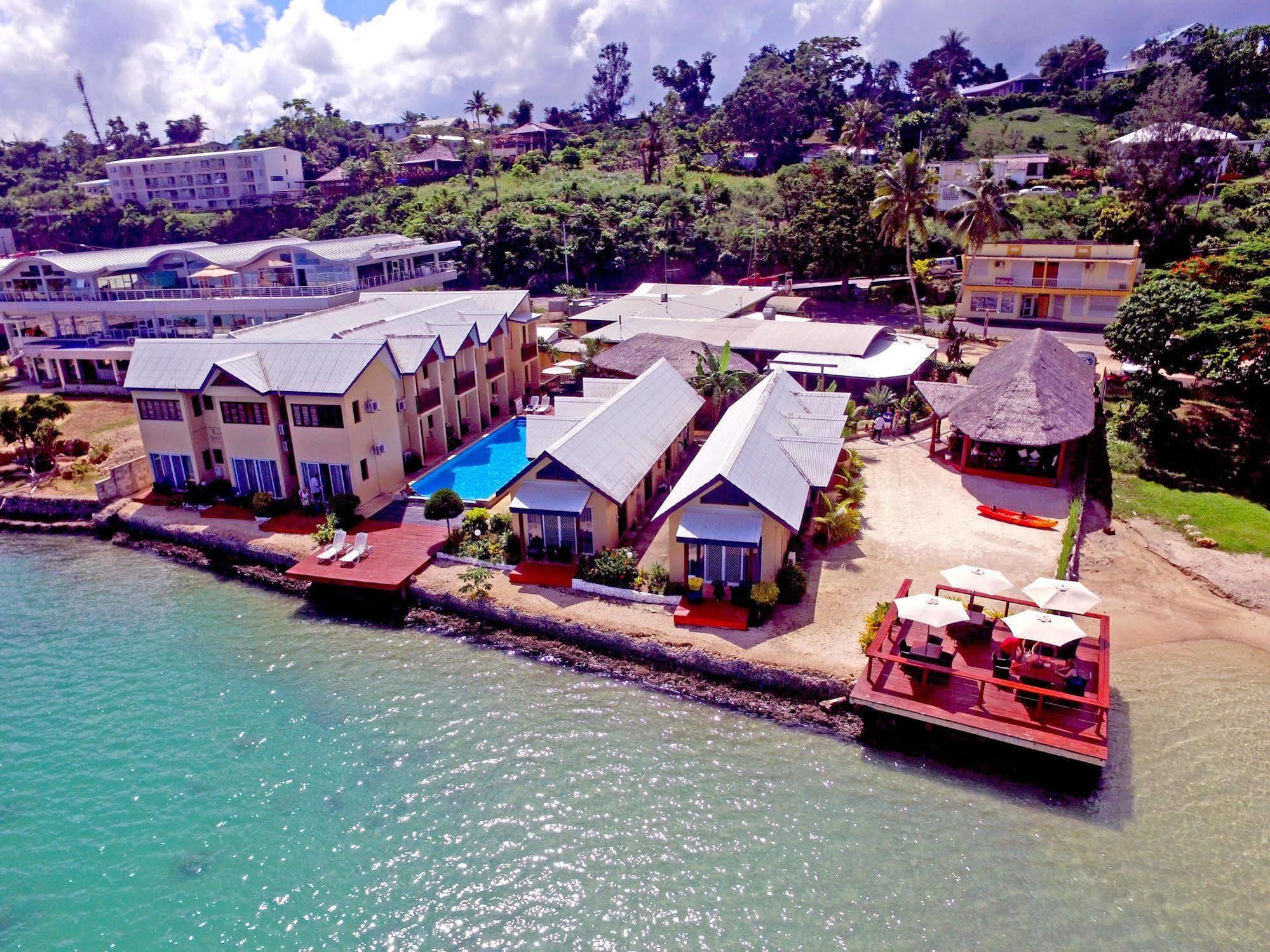 Moorings Hotel Порт-Вила Экстерьер фото